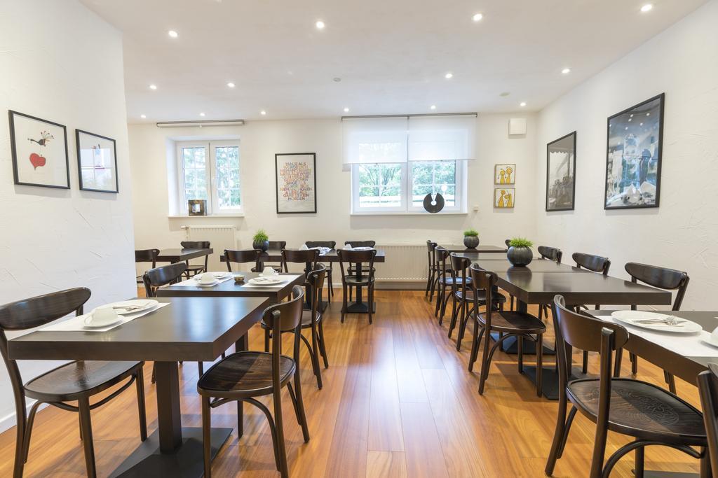 Acomodação com café da manhã  7 Flachau