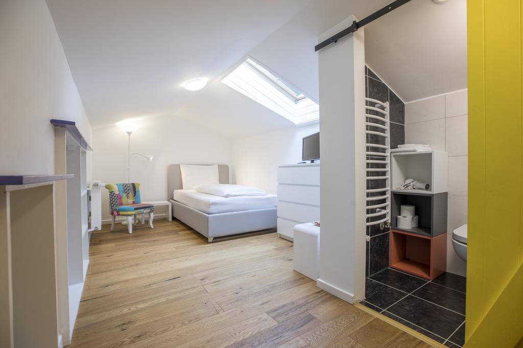 Bed & Breakfast 7 2*